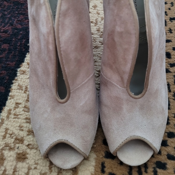 Adrienne Vittadini size 7 - Picture 4 of 9